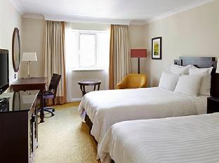 Meon Valley Hotel, Golf & Country Club,Near Wickham Park Golf Club,4 star