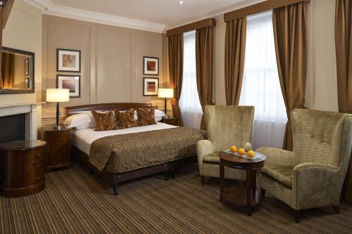 sir christopher wren hotel