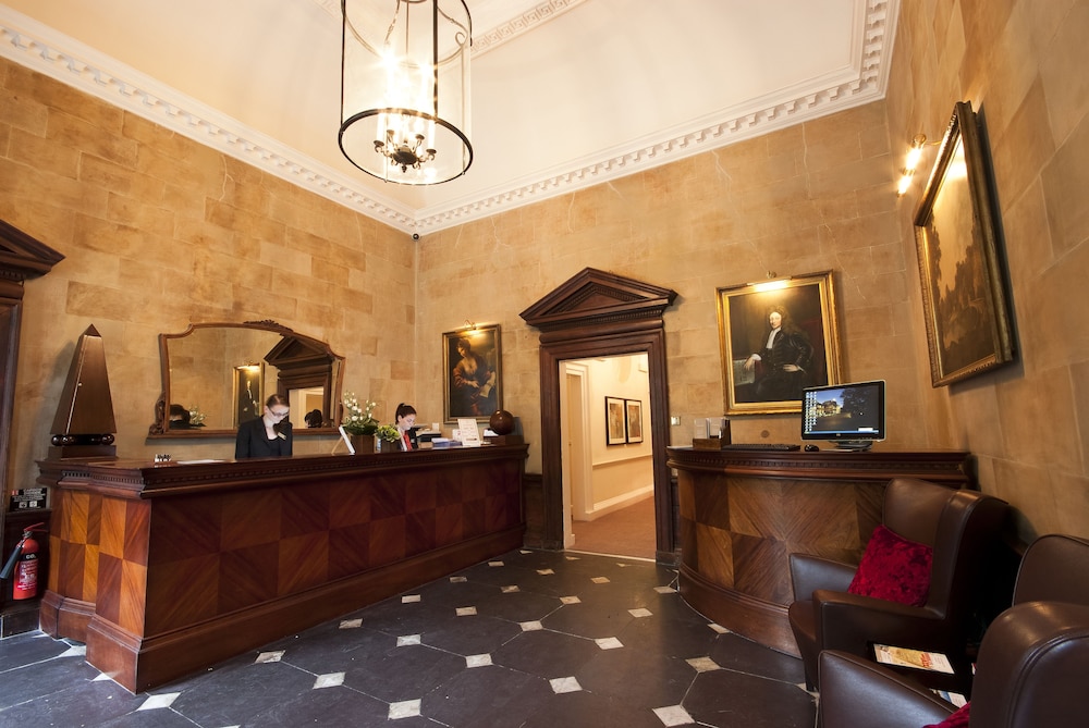 sir christopher wren hotel