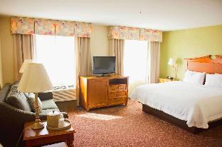hampton inn and suites college station