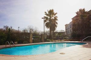 hampton inn and suites college station