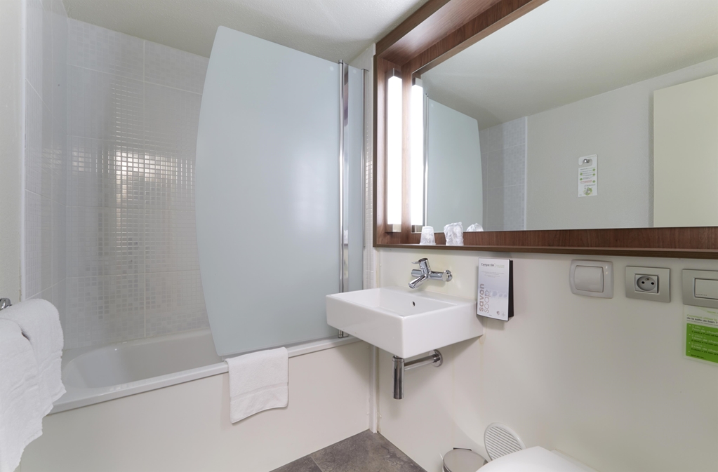 campanile le mans est