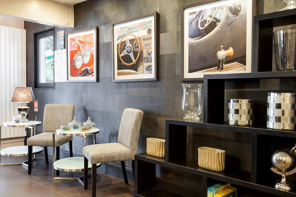 Hotel Acadie Les Ulis,,3 star