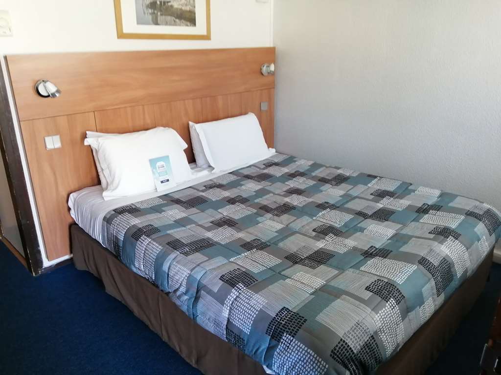 kyriad angers pont de ce