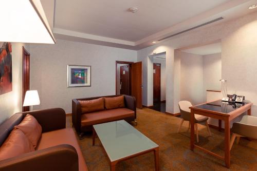 holiday inn kuwait an ihg hotel