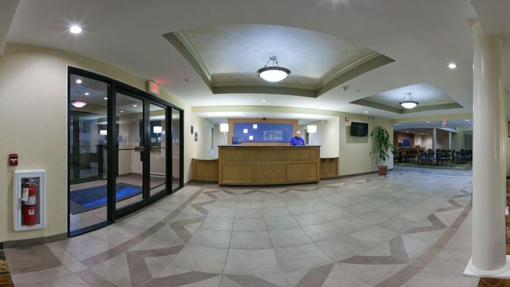 holiday inn express hotel and suites carneys point by ihg