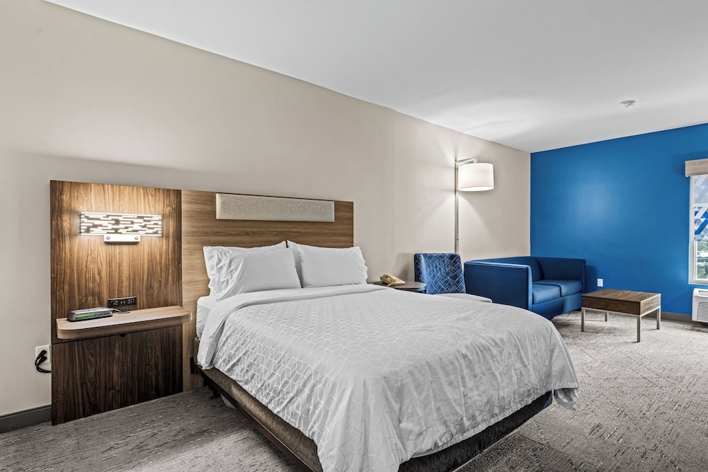 holiday inn express hotel and suites carneys point by ihg