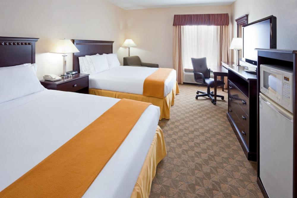 holiday inn express hotel and suites carneys point by ihg