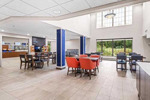 holiday inn express hotel and suites carneys point by ihg