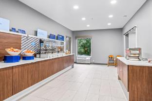 holiday inn express hotel and suites carneys point by ihg