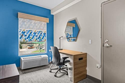 holiday inn express hotel and suites carneys point by ihg
