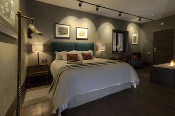 uvence arte hotel parador san juan de dios bou