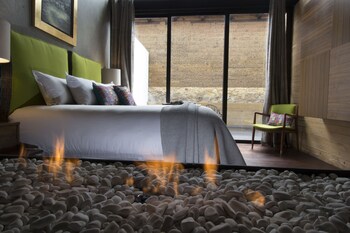 uvence arte hotel parador san juan de dios bou