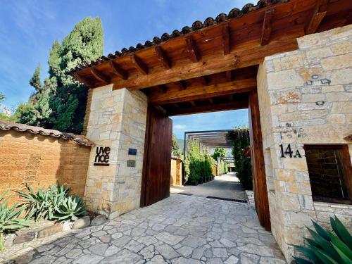 uvence arte hotel parador san juan de dios bou