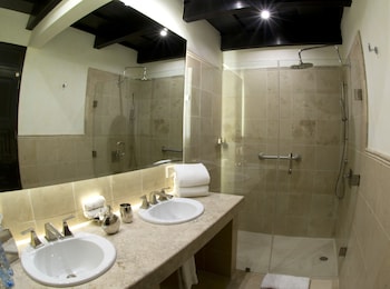 pensativo house hotel