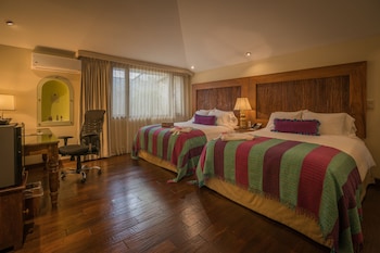 pensativo house hotel