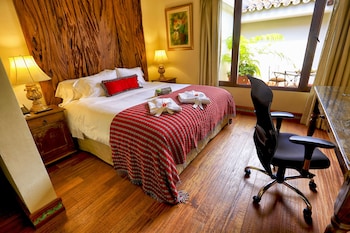 pensativo house hotel