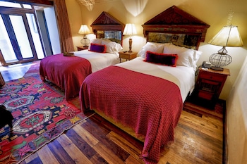 pensativo house hotel