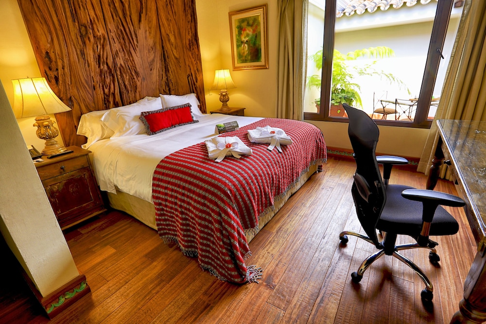 pensativo house hotel
