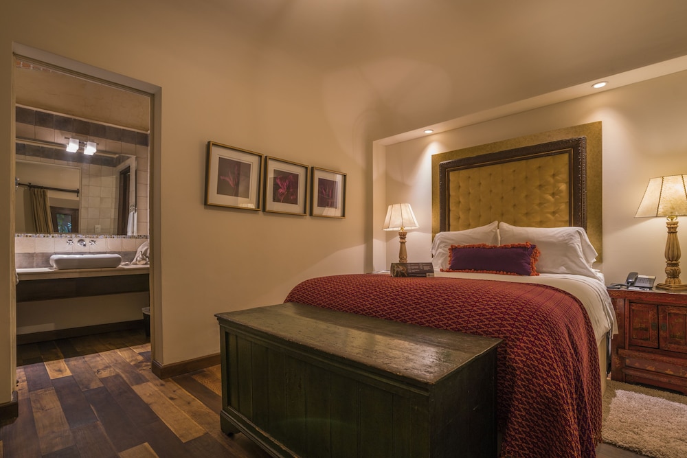 pensativo house hotel