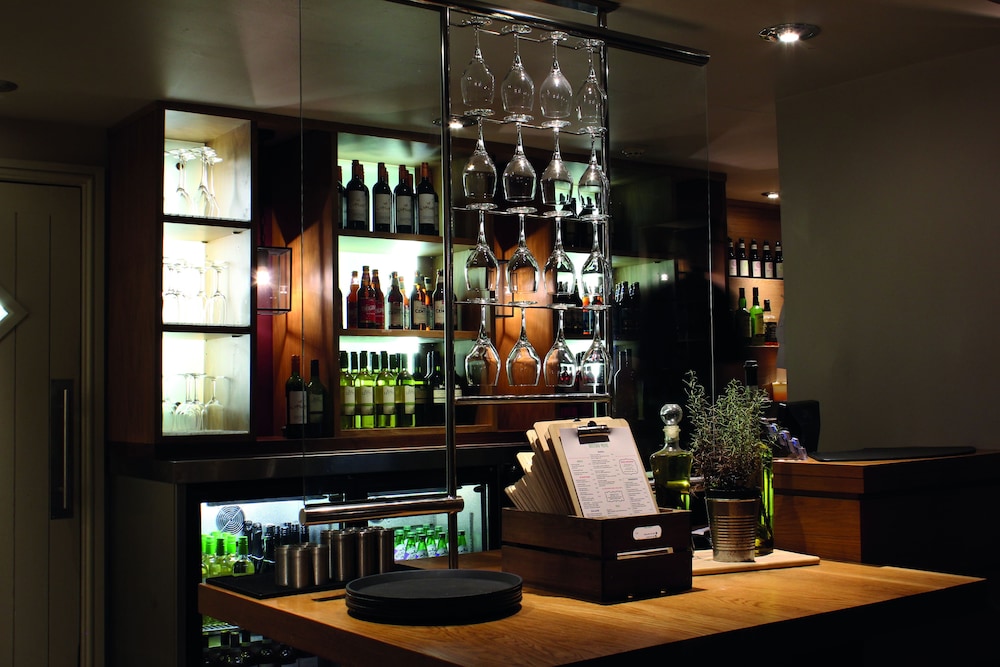 lodge at bristol