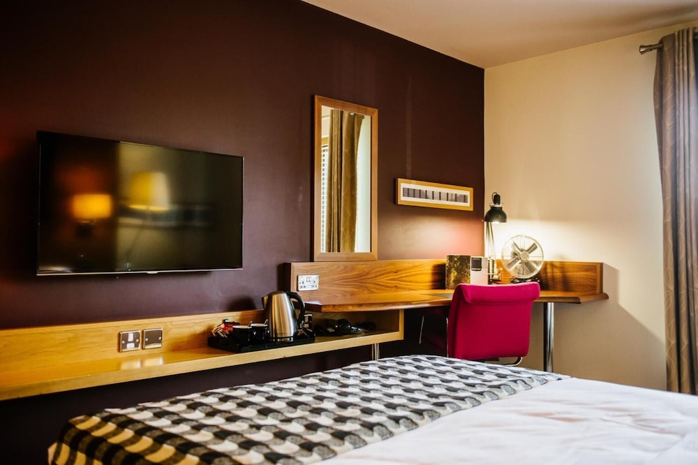 lodge at bristol