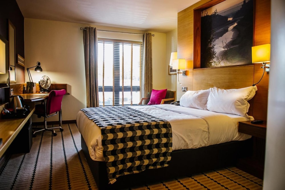 lodge at bristol