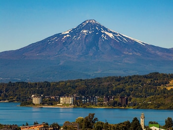 Villarica Park Lake Hotel & Spa,,5 star