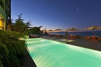 Villarica Park Lake Hotel & Spa,,5 star