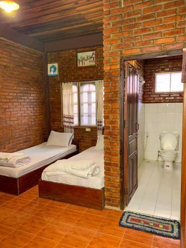 zuela guesthouse and restaurant