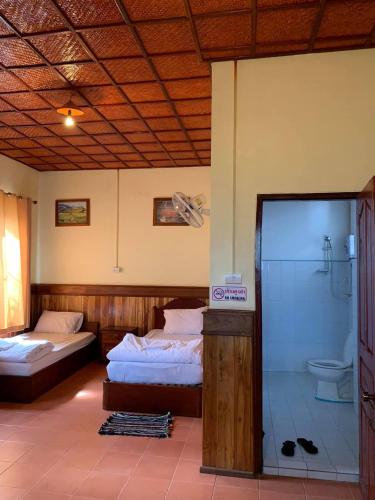 zuela guesthouse and restaurant