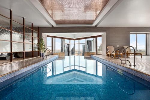 shangri la residences and apartments