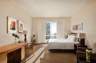 shangri la residences and apartments