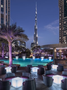 shangri la residences and apartments
