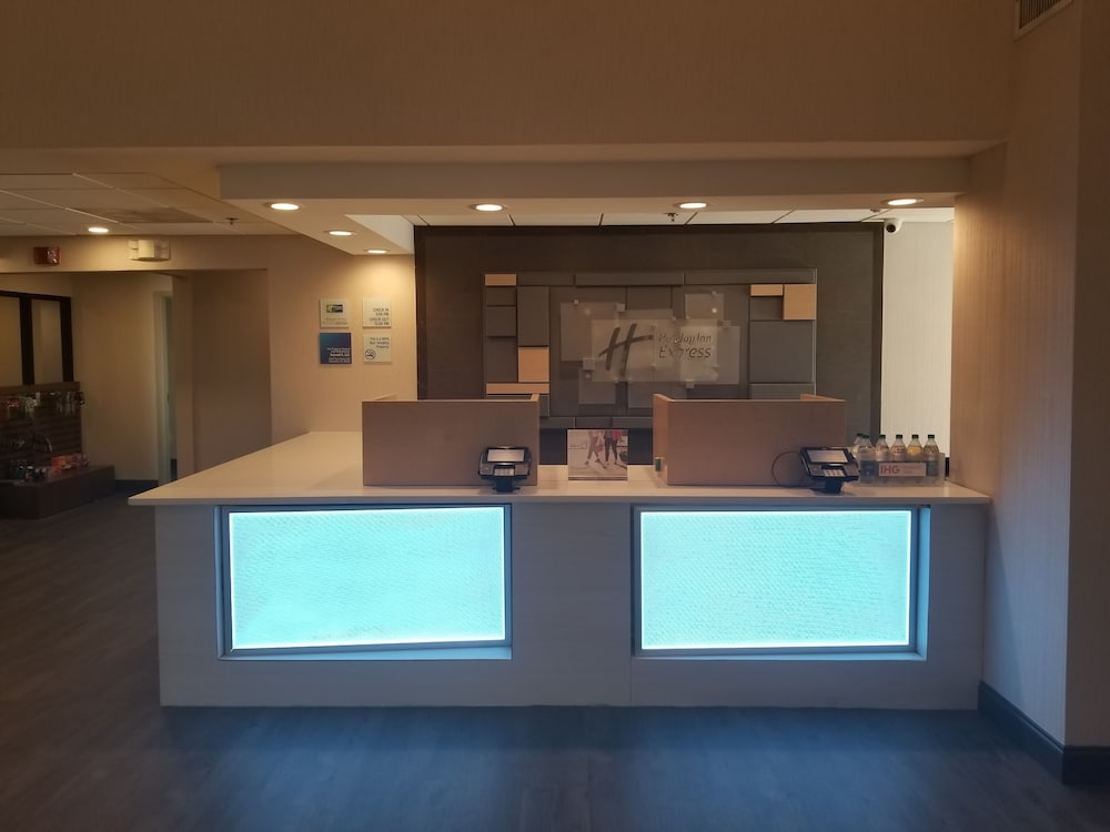 holiday inn express columbia two notch by ihg