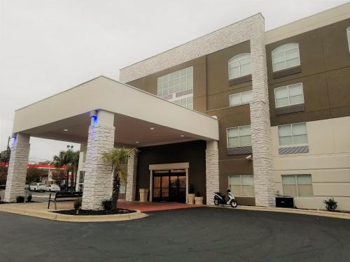 holiday inn express columbia two notch by ihg