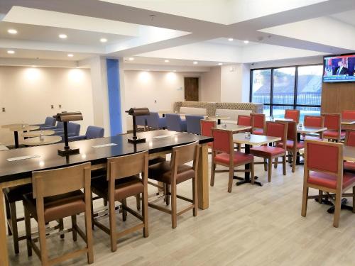 holiday inn express columbia two notch by ihg