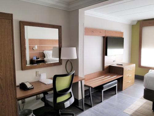 holiday inn express columbia two notch by ihg