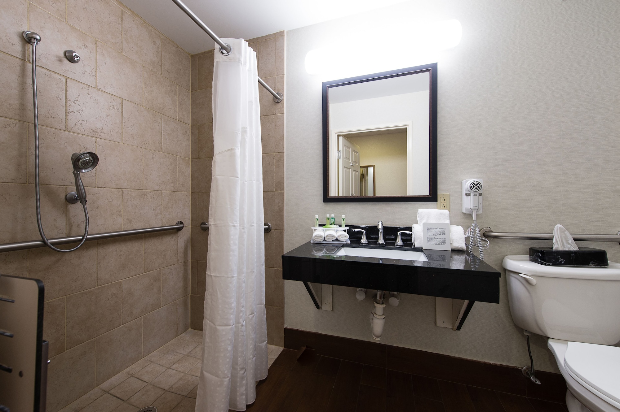 holiday inn express and suites columbia i 26 harbison blvd