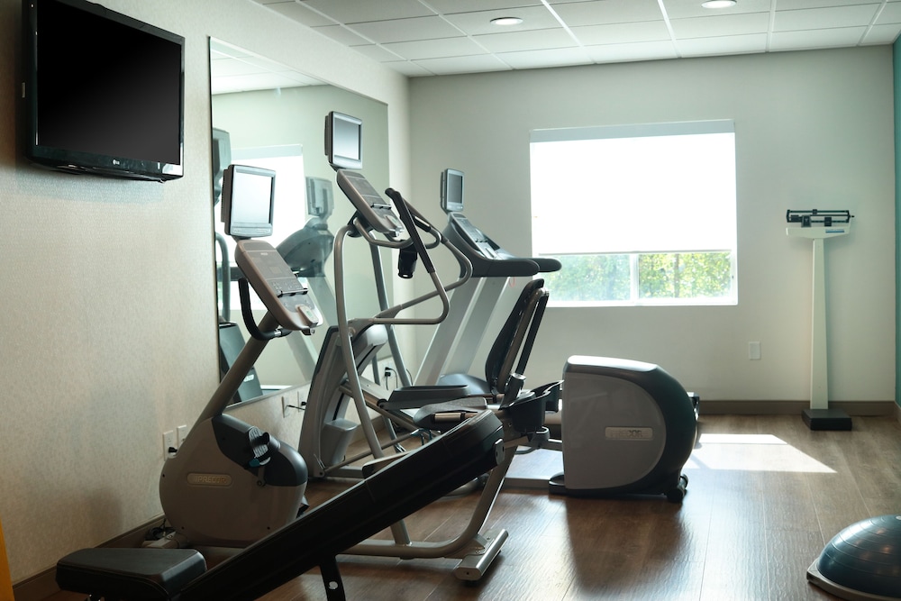 holiday inn express and suites columbia i 26 harbison blvd