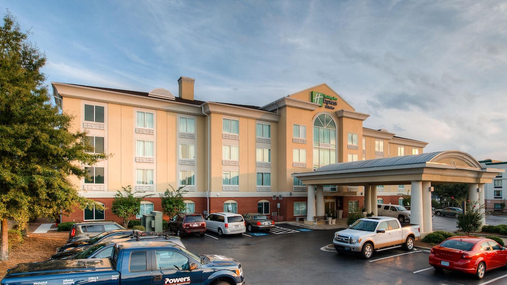 holiday inn express and suites columbia i 26 harbison blvd