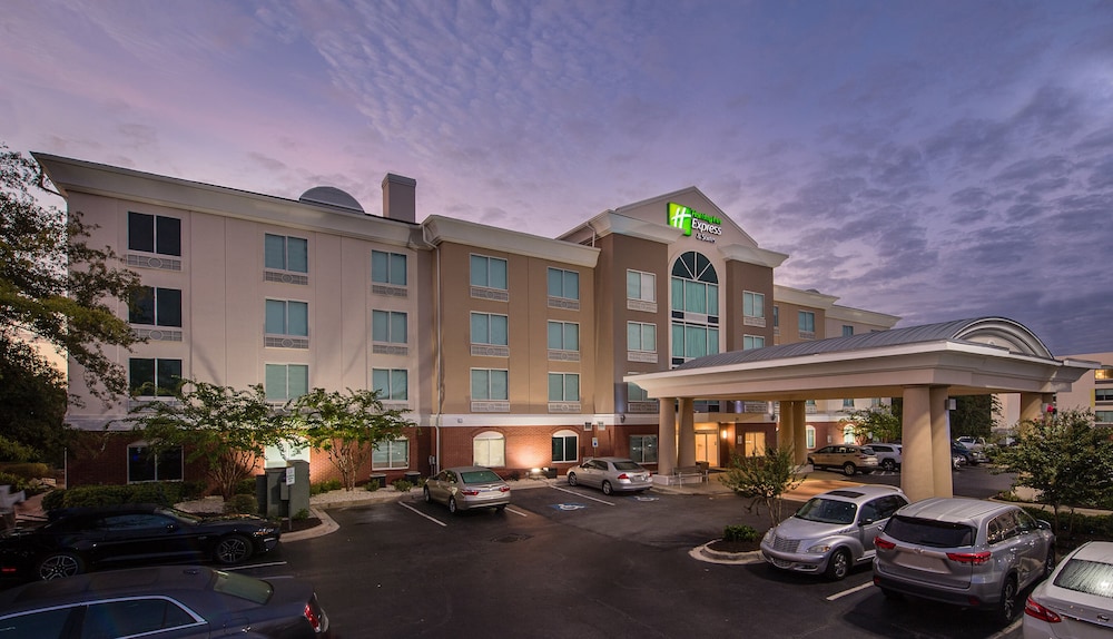 holiday inn express and suites columbia i 26 harbison blvd