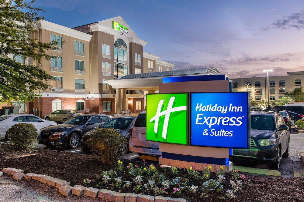 holiday inn express and suites columbia i 26 harbison blvd