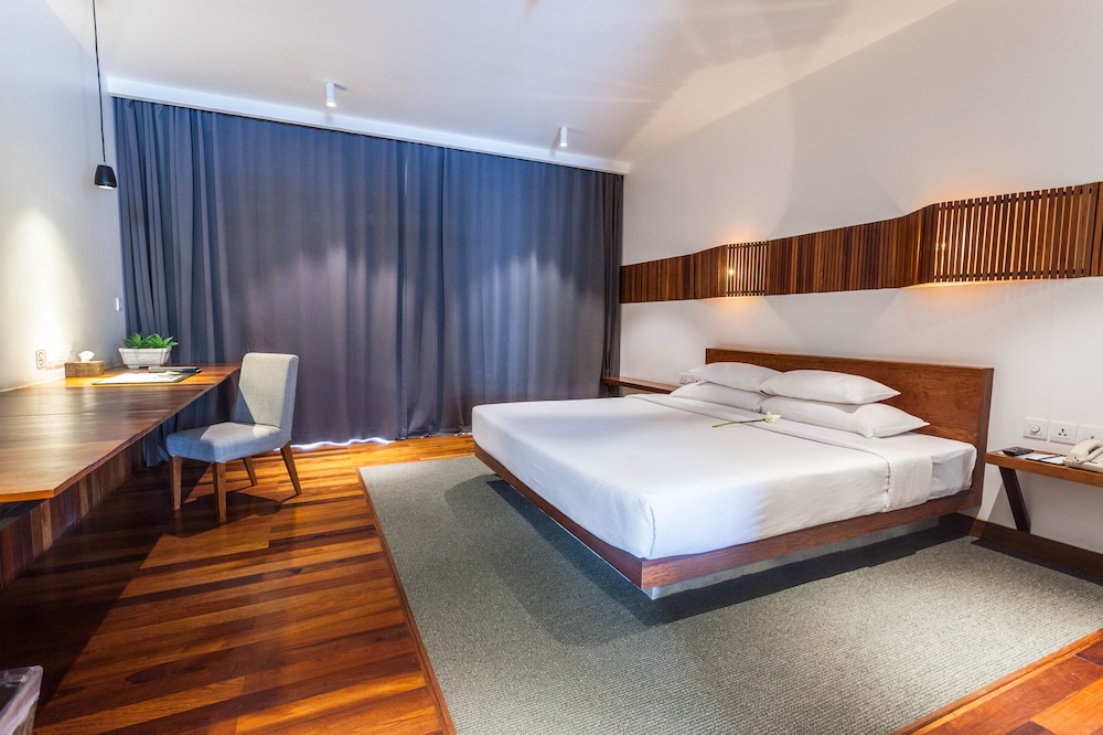 hotel somadevi angkor boutique and resort