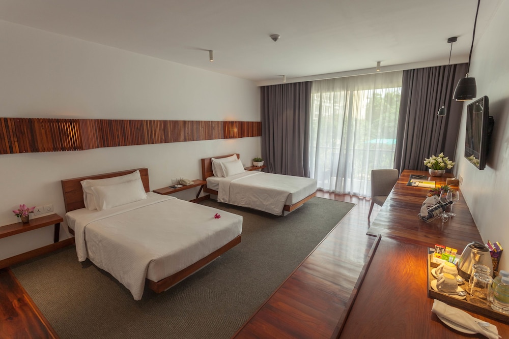 hotel somadevi angkor boutique and resort