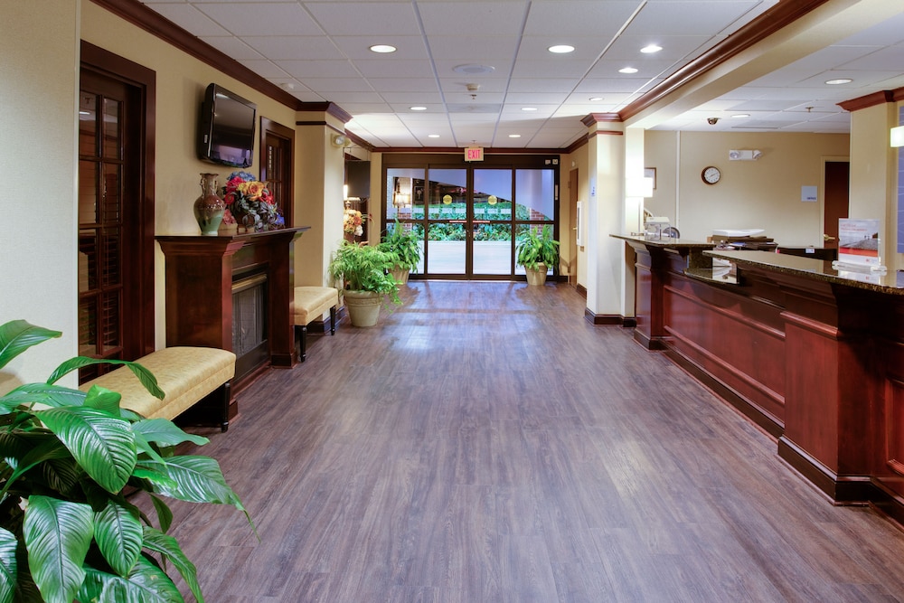 holiday inn express and suites columbia i 20 clemson road