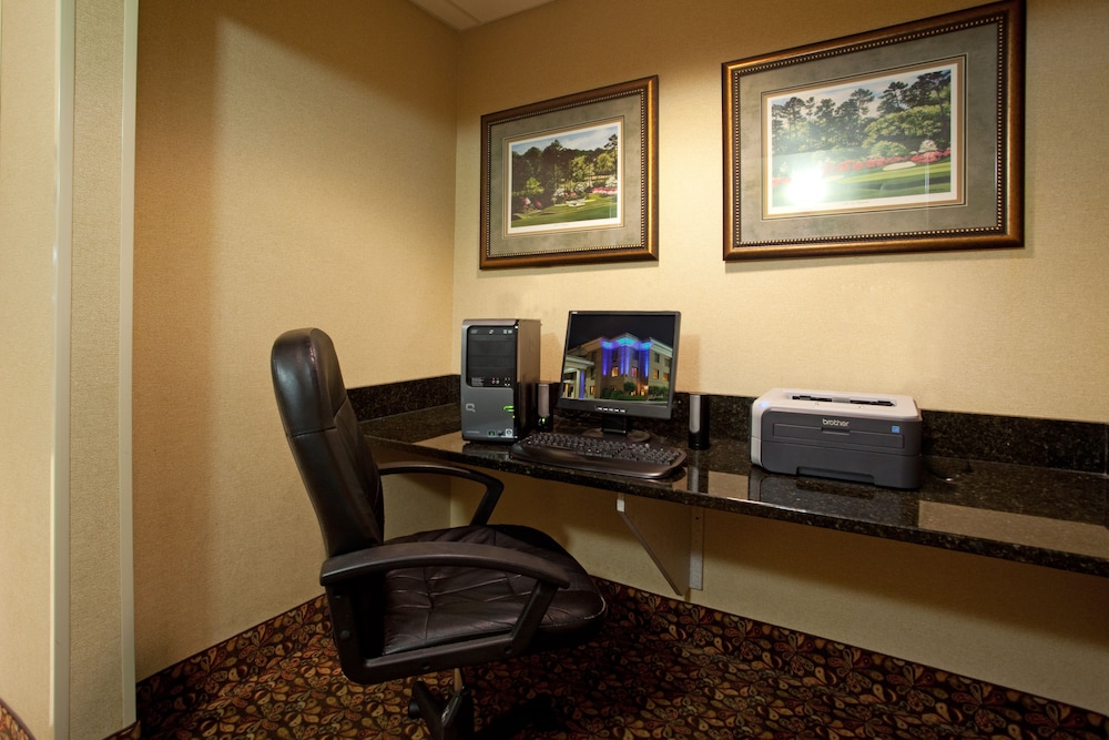 holiday inn express and suites columbia i 20 clemson road