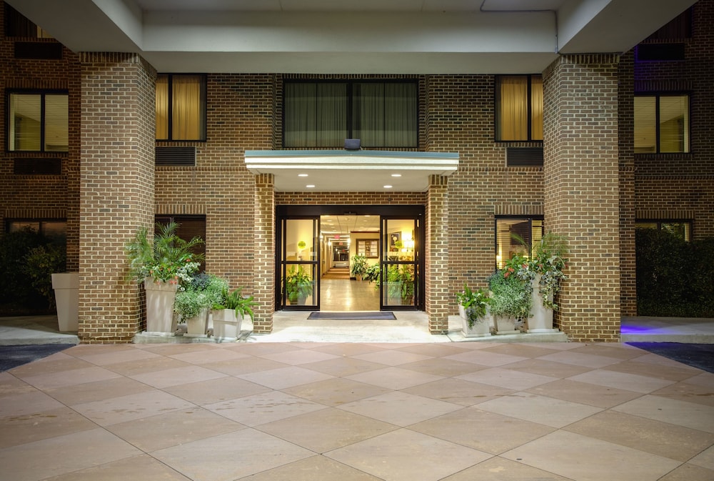 holiday inn express and suites columbia i 20 clemson road