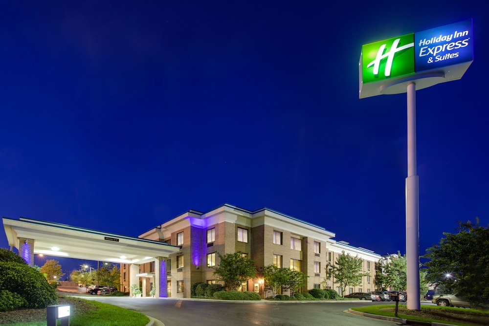holiday inn express and suites columbia i 20 clemson road