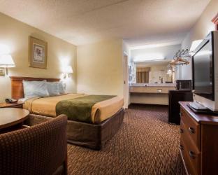 econo lodge inn and suites